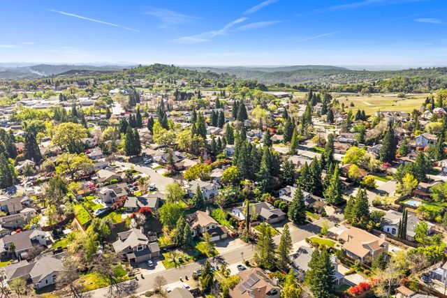 2527 Rosales St, Cameron Park, CA 95682