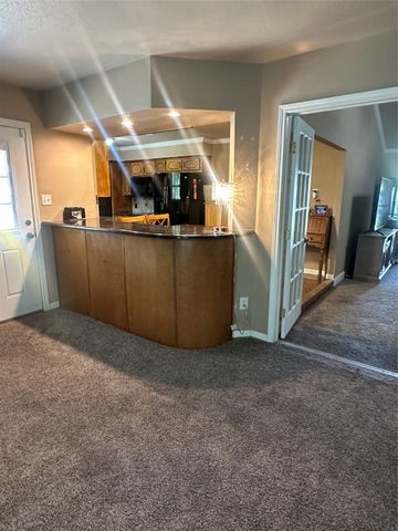 7700 Briarwood Drive, North Richland Hills, TX 76182