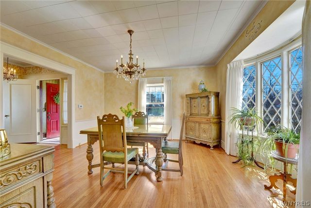 4998 Lake Shore Road, Hamburg, NY 14075