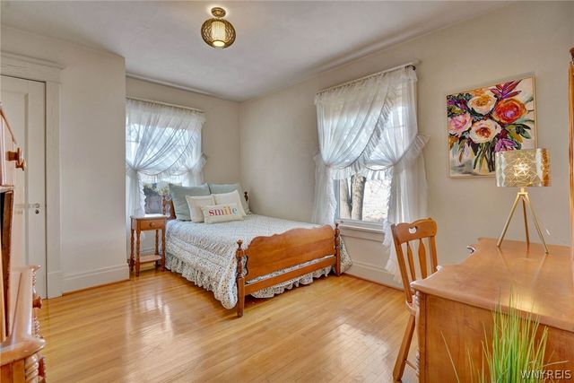 4998 Lake Shore Road, Hamburg, NY 14075