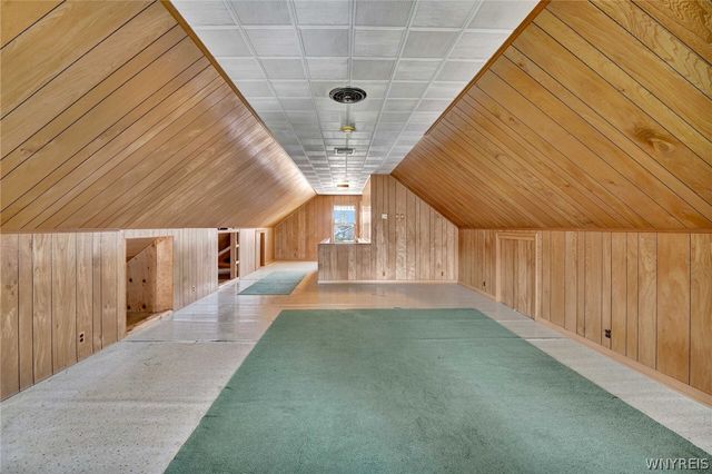 4998 Lake Shore Road, Hamburg, NY 14075