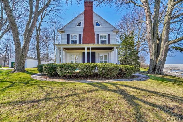 4998 Lake Shore Road, Hamburg, NY 14075