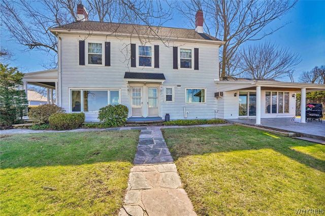 4998 Lake Shore Road, Hamburg, NY 14075