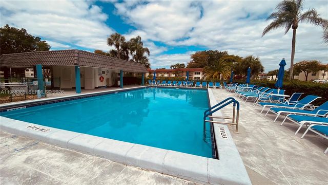 671 S Hollybrook Drive 104, Pembroke Pines, FL 33025