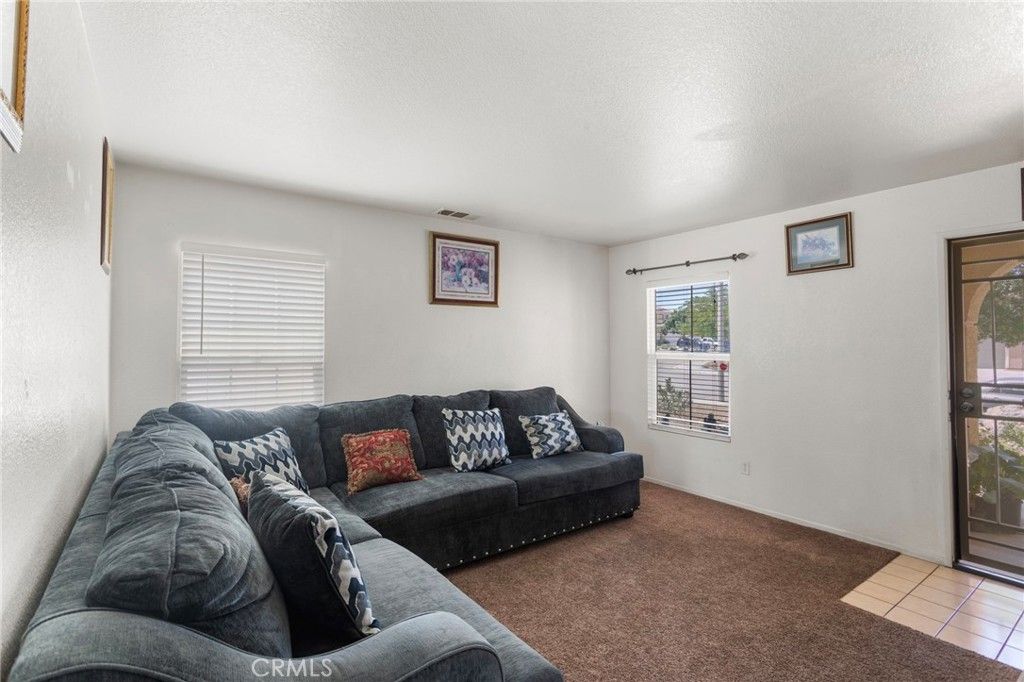 Image 4 of property listing at 16029 White Mountain, Victorville, CA 92394