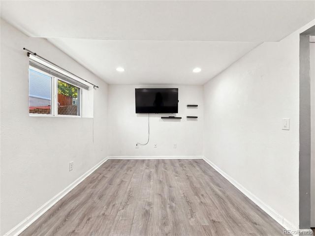 1050 S Monaco St Parkway, Denver, CO 80224