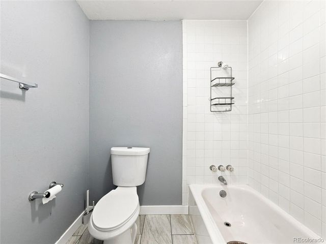 1050 S Monaco St Parkway, Denver, CO 80224