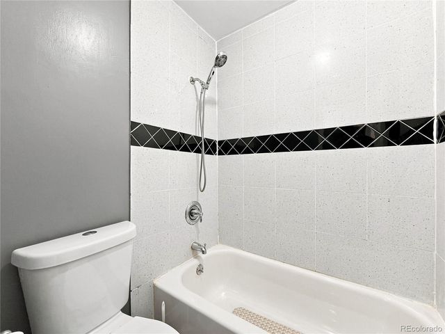 1050 S Monaco St Parkway, Denver, CO 80224
