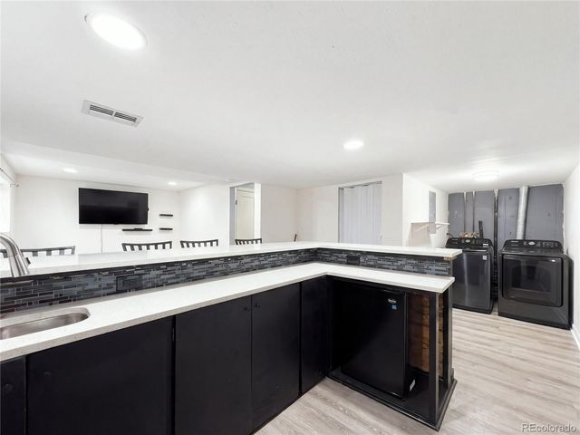1050 S Monaco St Parkway, Denver, CO 80224