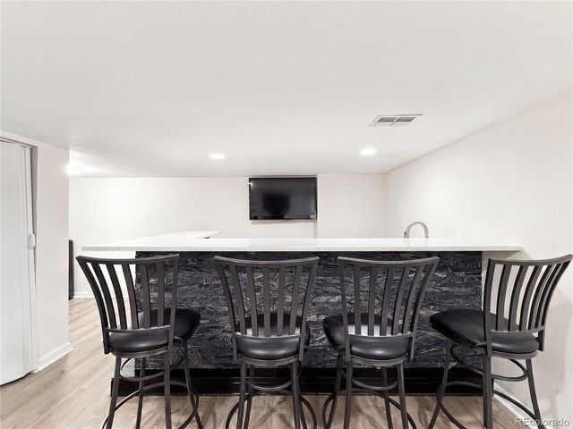 1050 S Monaco St Parkway, Denver, CO 80224