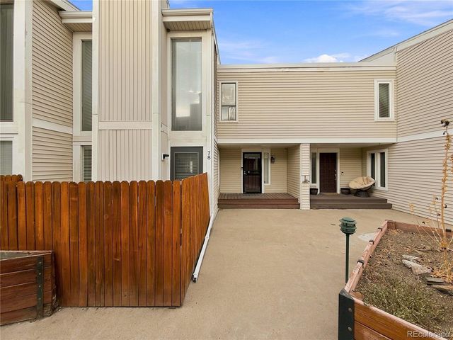1050 S Monaco St Parkway, Denver, CO 80224