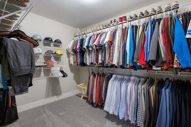 9326 Trafalgar Drive SE, Alto, MI 49302