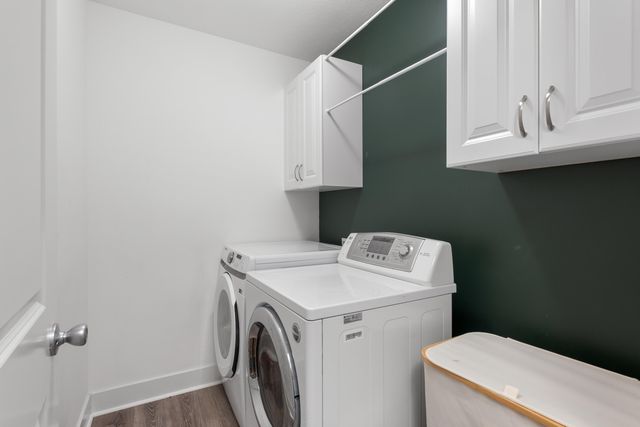 9326 Trafalgar Drive SE, Alto, MI 49302