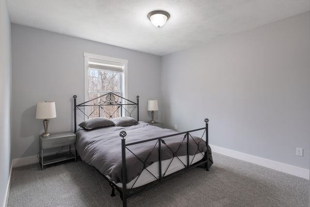 9326 Trafalgar Drive SE, Alto, MI 49302