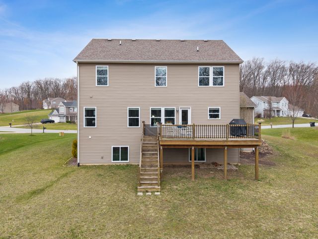 9326 Trafalgar Drive SE, Alto, MI 49302