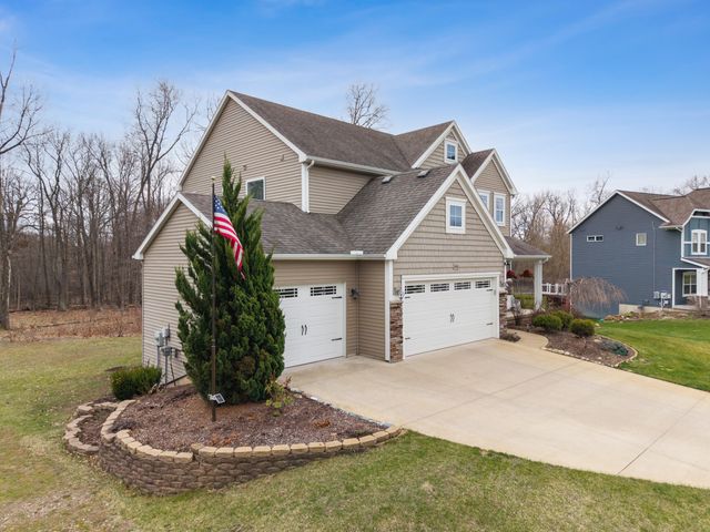 9326 Trafalgar Drive SE, Alto, MI 49302