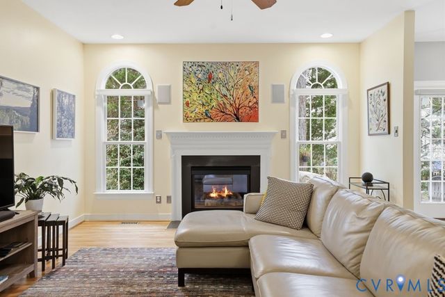 5249 Cobblers Stone Ct, Glen Allen, VA 23059