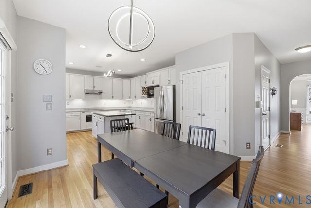 5249 Cobblers Stone Ct, Glen Allen, VA 23059