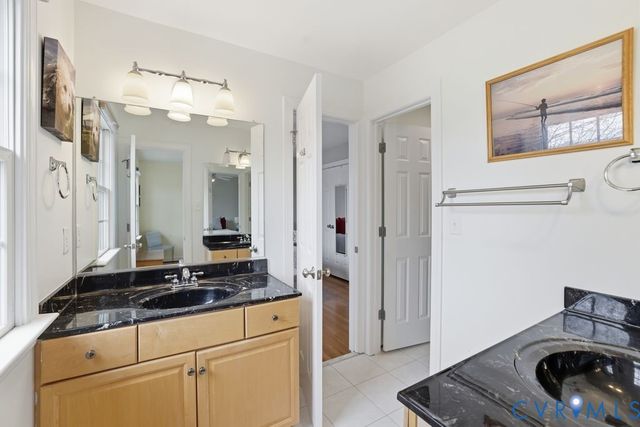 5249 Cobblers Stone Ct, Glen Allen, VA 23059