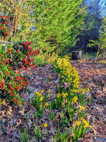 5249 Cobblers Stone Ct, Glen Allen, VA 23059