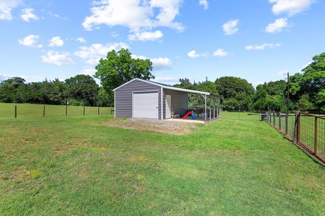 2658 Oak Ridge Road, Denison, TX 75021