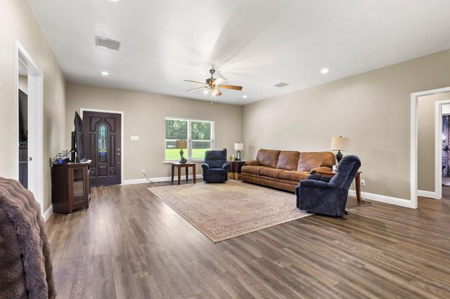 2658 Oak Ridge Road, Denison, TX 75021
