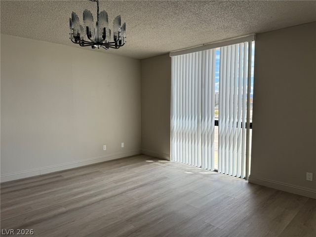 3930 University Center Drive 302, Las Vegas, NV 89119