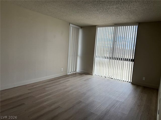 3930 University Center Drive 302, Las Vegas, NV 89119