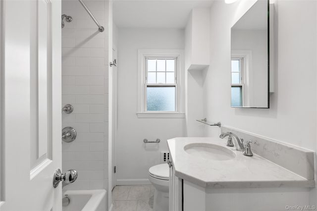 416 Tompkins Avenue SECOND FLOOR, Mamaroneck, NY 10543