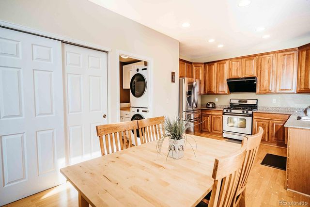 7464 S Norfolk Street, Aurora, CO 80016