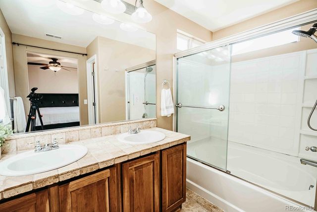 7464 S Norfolk Street, Aurora, CO 80016