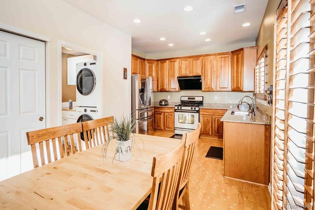 7464 S Norfolk Street, Aurora, CO 80016