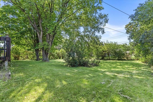 1915 Miller STREET, West Bend, WI 53095
