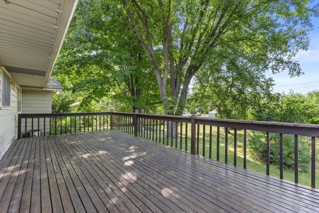 1915 Miller STREET, West Bend, WI 53095