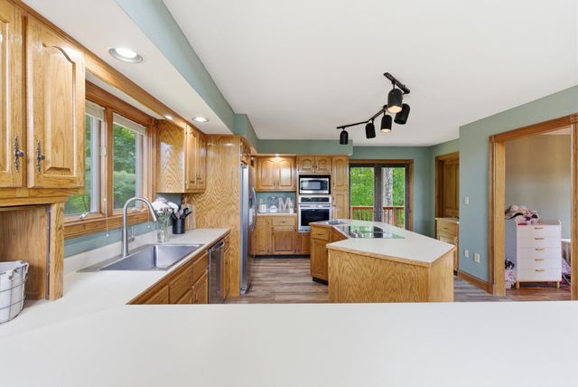 55 Woodland Cove, Waynesburg, KY 40489