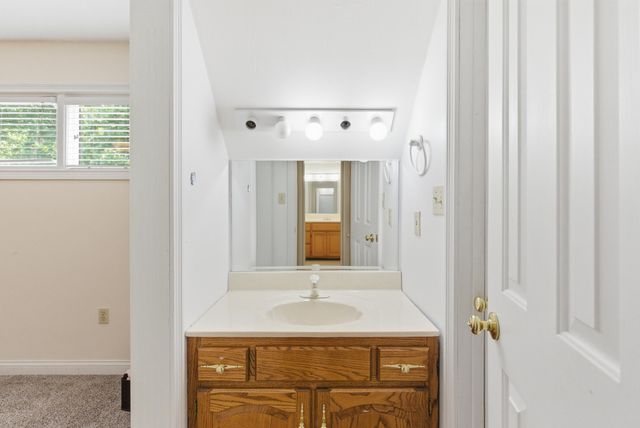 55 Woodland Cove, Waynesburg, KY 40489