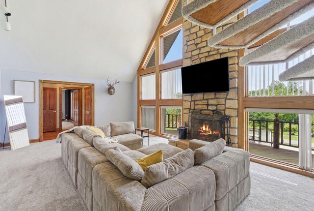 55 Woodland Cove, Waynesburg, KY 40489