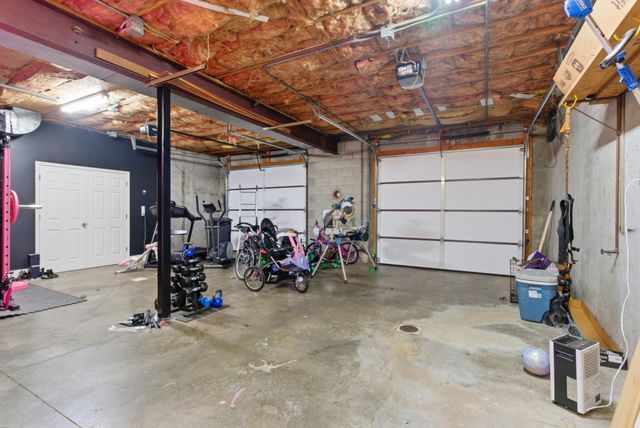 55 Woodland Cove, Waynesburg, KY 40489