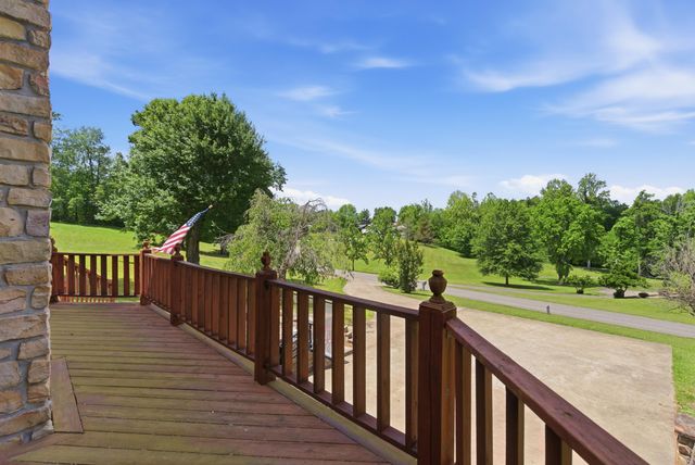 55 Woodland Cove, Waynesburg, KY 40489