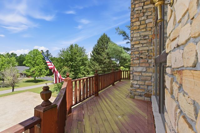 55 Woodland Cove, Waynesburg, KY 40489
