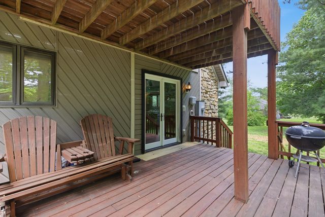 55 Woodland Cove, Waynesburg, KY 40489