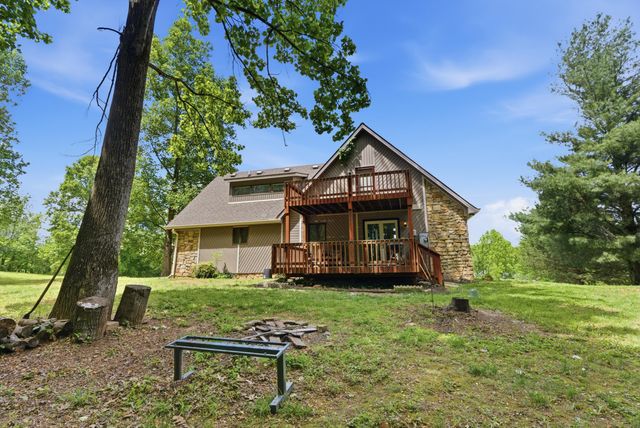 55 Woodland Cove, Waynesburg, KY 40489