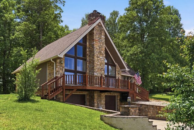 55 Woodland Cove, Waynesburg, KY 40489