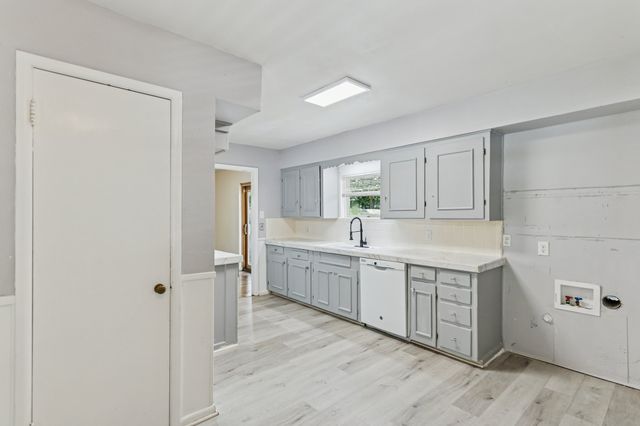 1401 Bluebonnet Trail, Arlington, TX 76013
