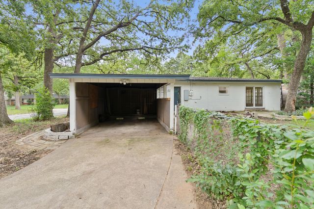 1401 Bluebonnet Trail, Arlington, TX 76013