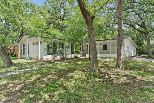 1401 Bluebonnet Trail, Arlington, TX 76013
