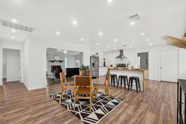 4808 Broadhill DR, Austin, TX 78723
