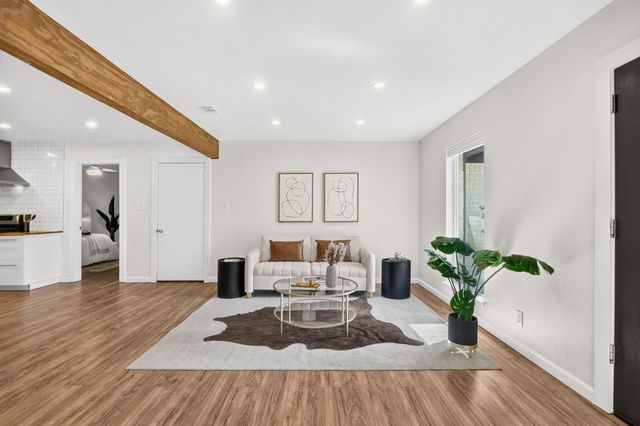 4808 Broadhill DR, Austin, TX 78723