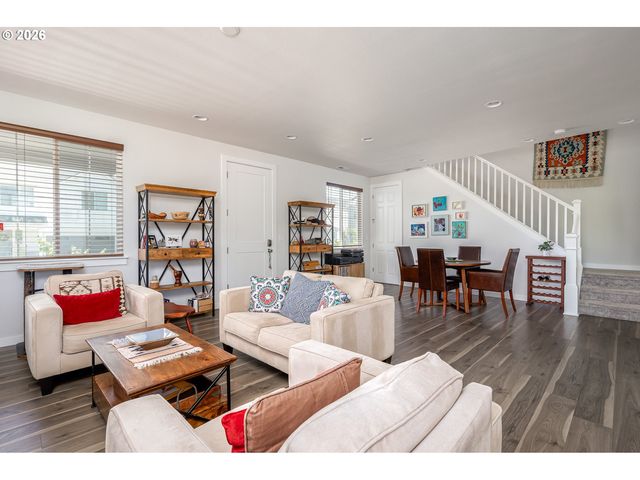 6675 Sw BRISBAND St, Wilsonville, OR 97070