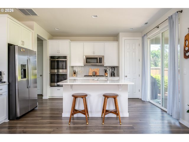 6675 Sw BRISBAND St, Wilsonville, OR 97070